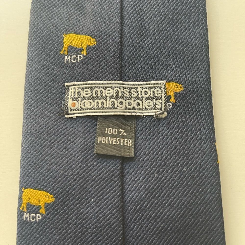 Bloomingdale’s MCP tie    - Picture 4 of 5